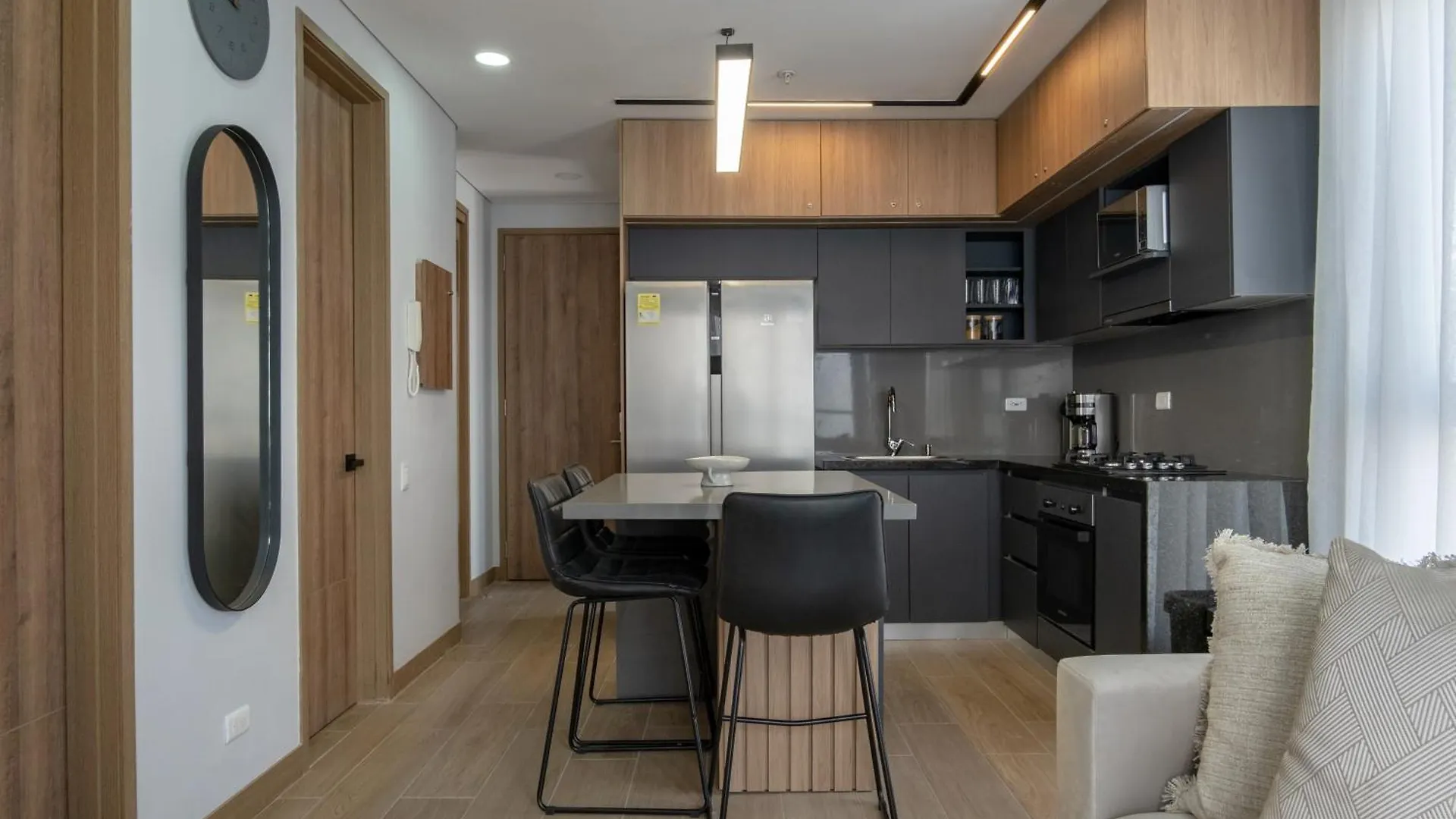 Luxury Oceanfront Apartment In Cartagena Centro