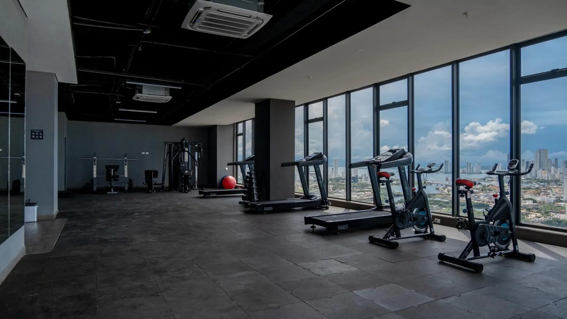 Luxury Oceanfront Apartment In Cartagena Centro Colombia