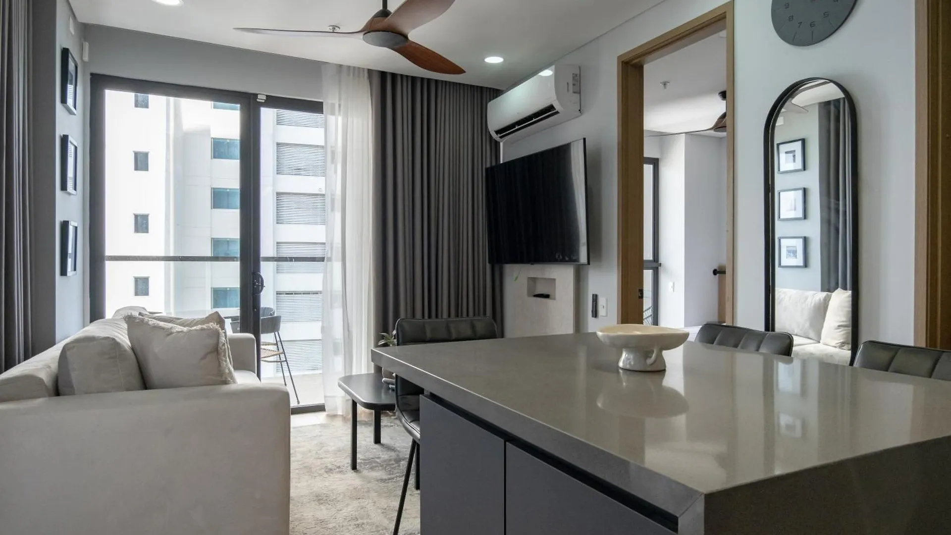 Luxury Oceanfront Apartment In Cartagena Centro Colombia